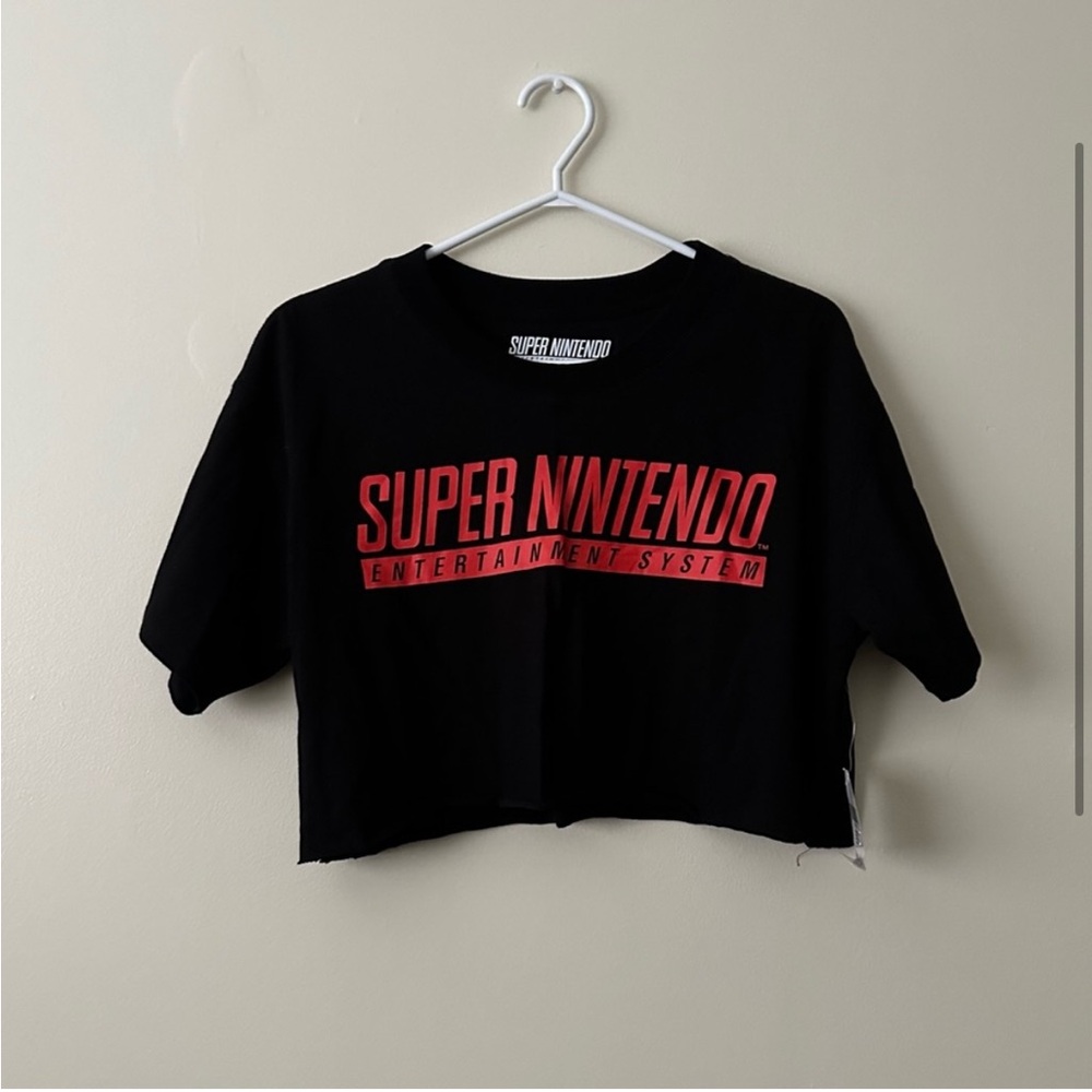 Super Nintendo croptop - M